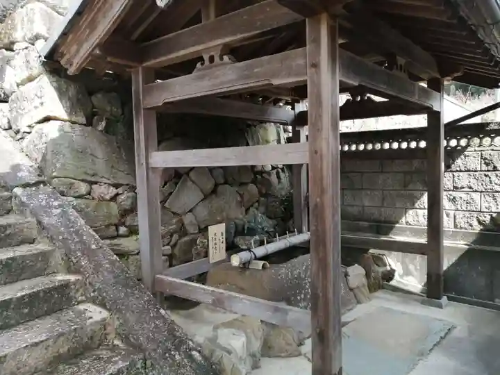 常福寺の手水舎
