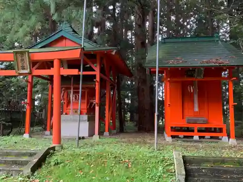 志賀理和氣神社の末社・摂社