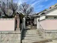 蓮乗院の{uncategorized: "未分類", other: "その他", undefined: "問題あり", building: "その他建物", grave: "お墓", sacred_gate: "鳥居", guardian: "狛犬", statue: "像", buddha: "仏像", history: "歴史", nature: "自然", garden: "庭園", animal: "動物", pagoda: "塔", temizu: "手水舎", mountain_gate: "山門・神門", sanctuary: "本殿・本堂", subordinate: "末社・摂社", art: "芸術", scenery: "景色", jizo: "地蔵", ema: "絵馬", goshuin: "御朱印", omikuji: "おみくじ", items: "授与品その他", amulet: "お守り", goshuincho: "御朱印帳", eats: "食事", festival: "お祭り", votive_dance: "神楽", shichigosan: "七五三参", wedding: "結婚式", experience: "体験その他", initially: "初詣", around: "周辺", anti_infection: "感染症対策"}