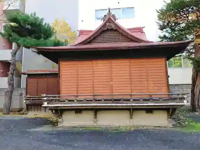 三吉神社のその他建物