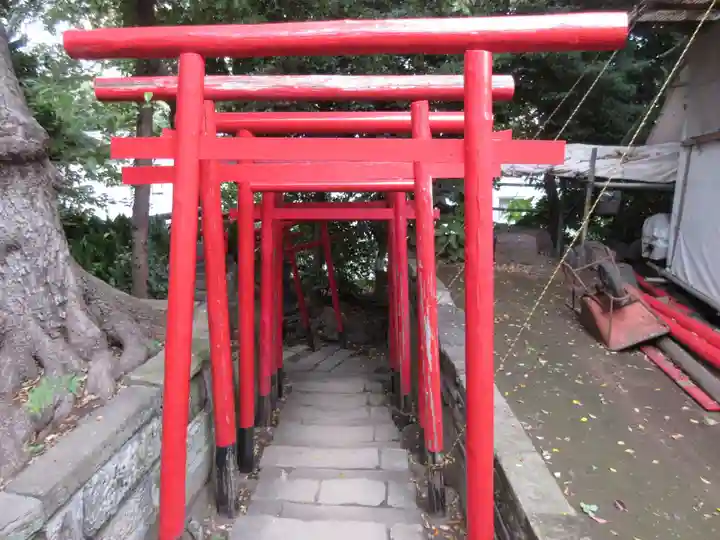 品川神社の鳥居