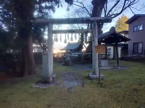 子安神社の鳥居