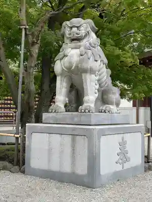 寒川神社の狛犬