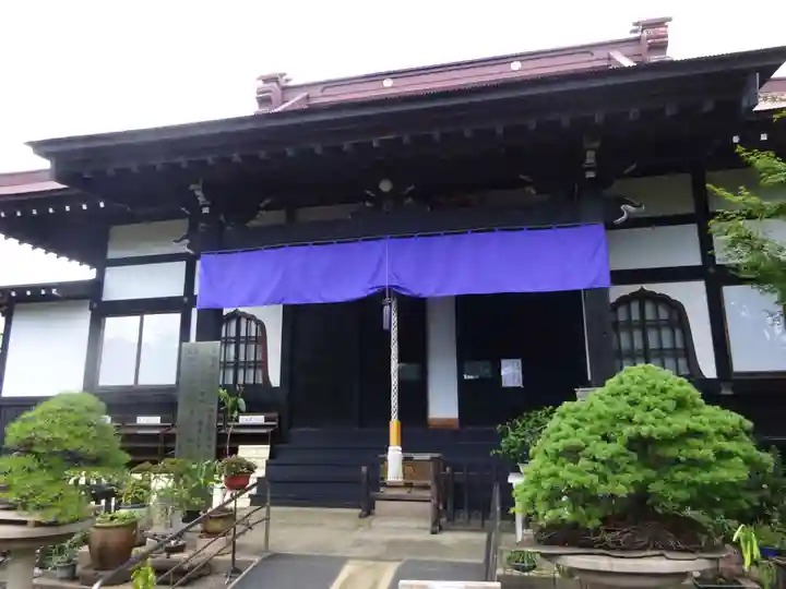 常泉寺の本殿・本堂