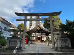 三輪神社の鳥居