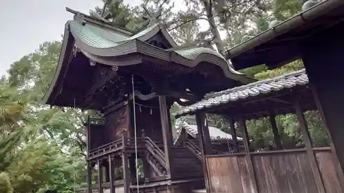 靭負神社の本殿