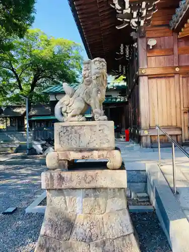 平坂熊野神社の狛犬