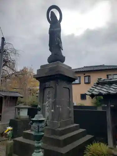 帆山寺の仏像