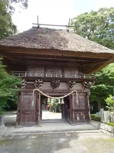 王宮神社の山門