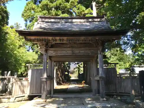 法源寺の山門