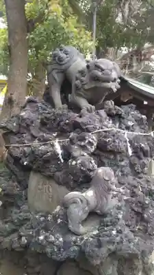 前原御嶽神社の狛犬