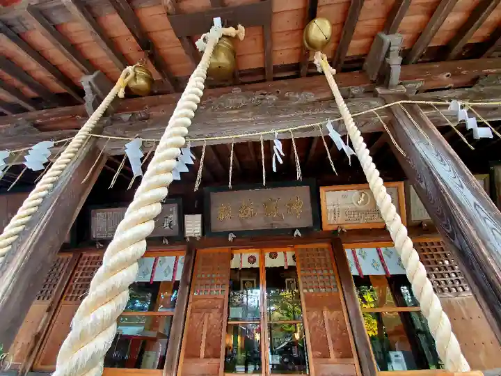 蠶養國神社の本殿・本堂