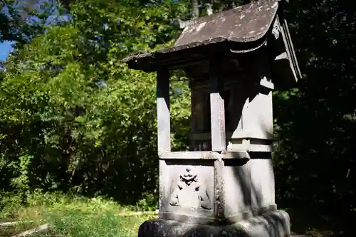 三峯神社の末社