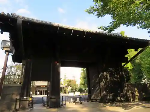 輪王寺両大師堂(寛永寺輪王殿)の山門・神門