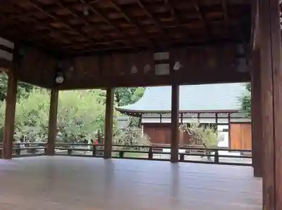 梅宮大社の本殿・本堂