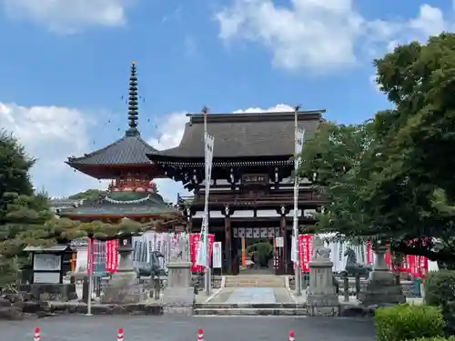 龍泉寺の山門・神門