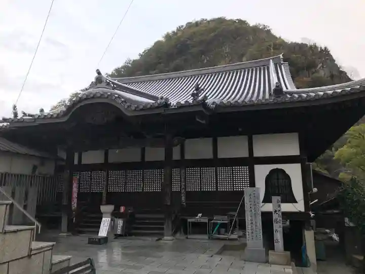 出釈迦寺奥の院 捨身ヶ嶽(香川県)