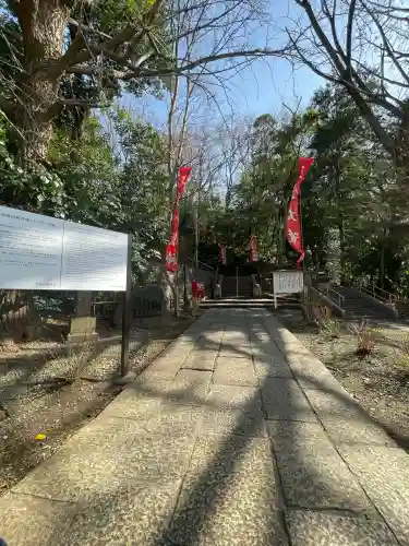 総持寺の{uncategorized: "未分類", other: "その他", undefined: "問題あり", building: "その他建物", grave: "お墓", sacred_gate: "鳥居", guardian: "狛犬", statue: "像", buddha: "仏像", history: "歴史", nature: "自然", garden: "庭園", animal: "動物", pagoda: "塔", temizu: "手水舎", mountain_gate: "山門・神門", sanctuary: "本殿・本堂", subordinate: "末社・摂社", art: "芸術", scenery: "景色", jizo: "地蔵", ema: "絵馬", goshuin: "御朱印", omikuji: "おみくじ", items: "授与品その他", amulet: "お守り", goshuincho: "御朱印帳", eats: "食事", festival: "お祭り", votive_dance: "神楽", shichigosan: "七五三参", wedding: "結婚式", experience: "体験その他", initially: "初詣", around: "周辺", anti_infection: "感染症対策"}