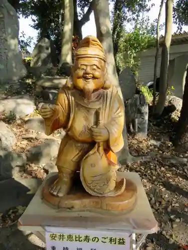 別小江神社の像