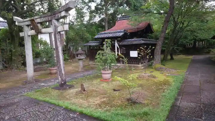新日吉神宮の本殿・本堂