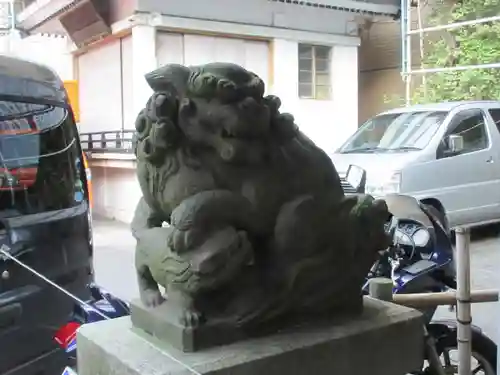 椙森神社の狛犬