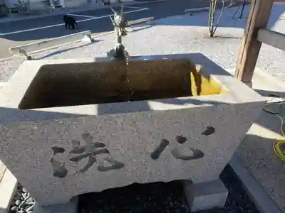 眞中神社の手水舎