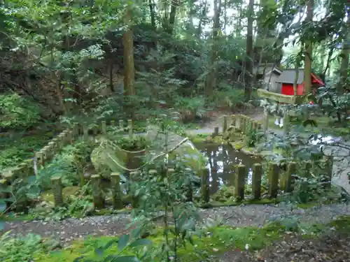 東霧島神社の庭園