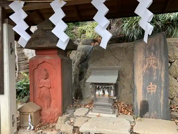 星宮神社の末社・摂社