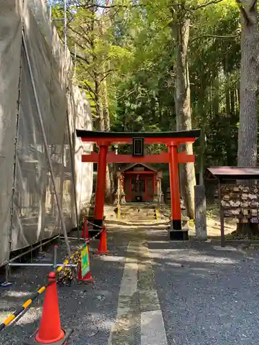 南湖神社の鳥居