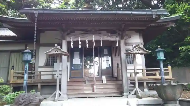 龍口寺の本殿・本堂