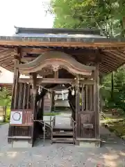 土佐神社の山門