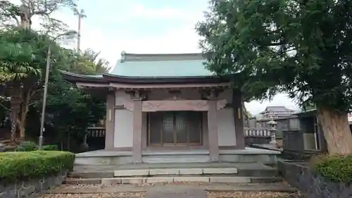 春日神社（比奈）の本殿