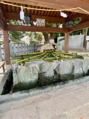 伊豫豆比古命神社の手水舎