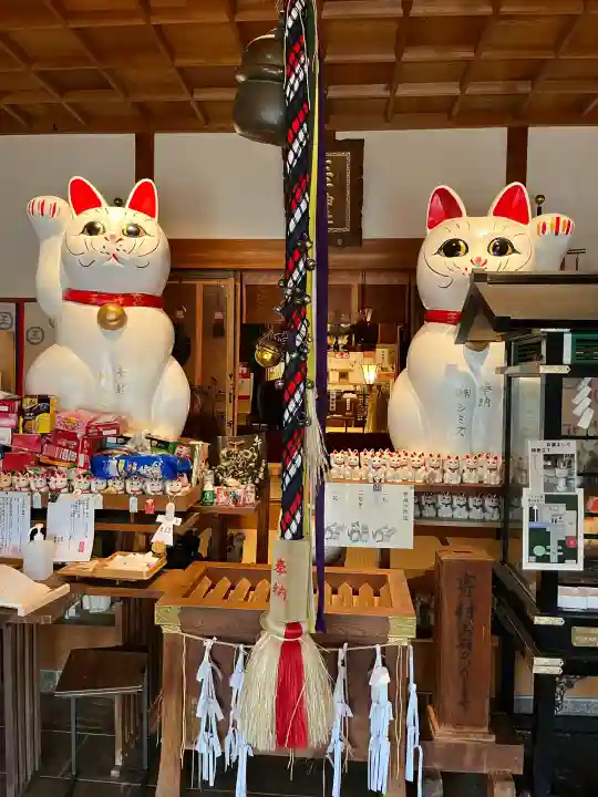 王子神社の{uncategorized: "未分類", other: "その他", undefined: "問題あり", building: "その他建物", grave: "お墓", sacred_gate: "鳥居", guardian: "狛犬", statue: "像", buddha: "仏像", history: "歴史", nature: "自然", garden: "庭園", animal: "動物", pagoda: "塔", temizu: "手水舎", mountain_gate: "山門・神門", sanctuary: "本殿・本堂", subordinate: "末社・摂社", art: "芸術", scenery: "景色", jizo: "地蔵", ema: "絵馬", goshuin: "御朱印", omikuji: "おみくじ", items: "授与品その他", amulet: "お守り", goshuincho: "御朱印帳", eats: "食事", festival: "お祭り", votive_dance: "神楽", shichigosan: "七五三参", wedding: "結婚式", experience: "体験その他", initially: "初詣", around: "周辺", anti_infection: "感染症対策"}