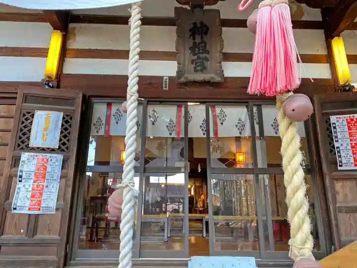 甲斐奈神社の本殿・本堂