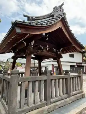 西新井大師総持寺の{uncategorized: "未分類", other: "その他", undefined: "問題あり", building: "その他建物", grave: "お墓", sacred_gate: "鳥居", guardian: "狛犬", statue: "像", buddha: "仏像", history: "歴史", nature: "自然", garden: "庭園", animal: "動物", pagoda: "塔", temizu: "手水舎", mountain_gate: "山門・神門", sanctuary: "本殿・本堂", subordinate: "末社・摂社", art: "芸術", scenery: "景色", jizo: "地蔵", ema: "絵馬", goshuin: "御朱印", omikuji: "おみくじ", items: "授与品その他", amulet: "お守り", goshuincho: "御朱印帳", eats: "食事", festival: "お祭り", votive_dance: "神楽", shichigosan: "七五三参", wedding: "結婚式", experience: "体験その他", initially: "初詣", around: "周辺", anti_infection: "感染症対策"}