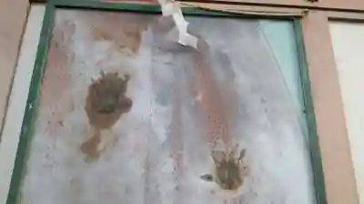 三ツ石神社(岩手県)