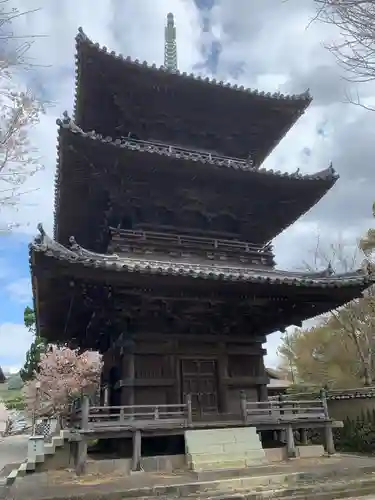 道成寺の塔