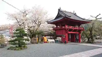 妙松寺の山門・神門