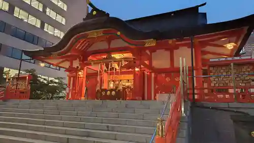 花園神社の本殿・本堂