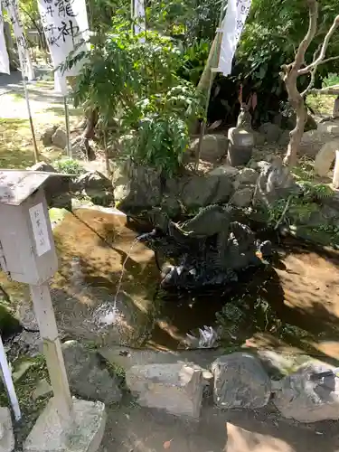 若宮神明社の庭園