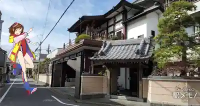 霊通寺の山門・神門