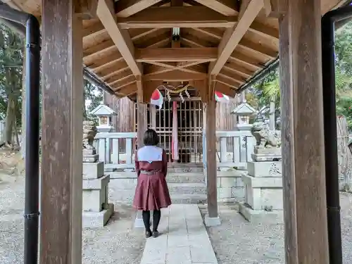 栩原神社の本殿