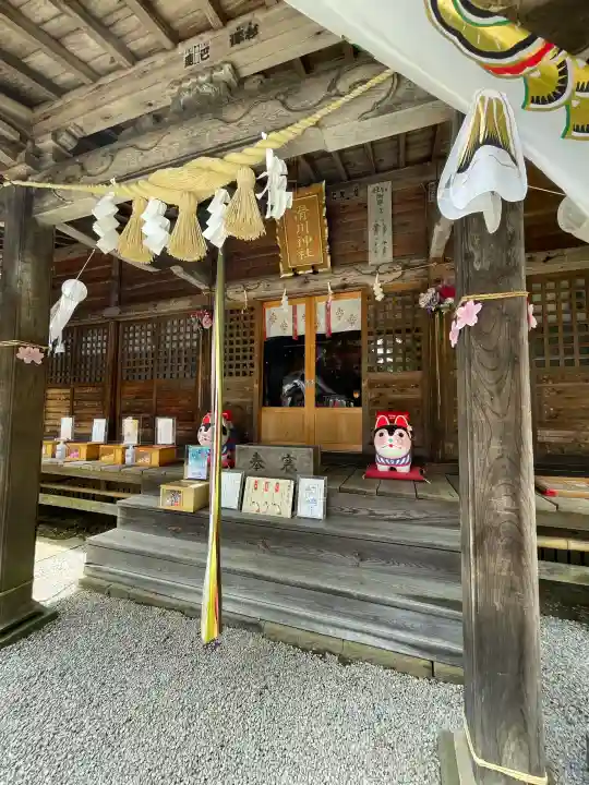滑川神社 - 仕事と子どもの守り神の{uncategorized: "未分類", other: "その他", undefined: "問題あり", building: "その他建物", grave: "お墓", sacred_gate: "鳥居", guardian: "狛犬", statue: "像", buddha: "仏像", history: "歴史", nature: "自然", garden: "庭園", animal: "動物", pagoda: "塔", temizu: "手水舎", mountain_gate: "山門・神門", sanctuary: "本殿・本堂", subordinate: "末社・摂社", art: "芸術", scenery: "景色", jizo: "地蔵", ema: "絵馬", goshuin: "御朱印", omikuji: "おみくじ", items: "授与品その他", amulet: "お守り", goshuincho: "御朱印帳", eats: "食事", festival: "お祭り", votive_dance: "神楽", shichigosan: "七五三参", wedding: "結婚式", experience: "体験その他", initially: "初詣", around: "周辺", anti_infection: "感染症対策"}