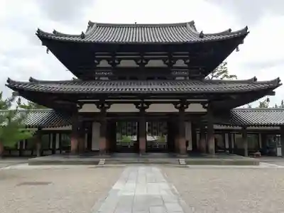 法隆寺の山門・神門