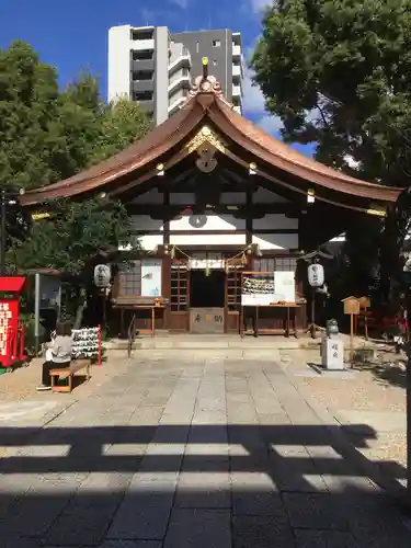三輪神社の本殿・本堂