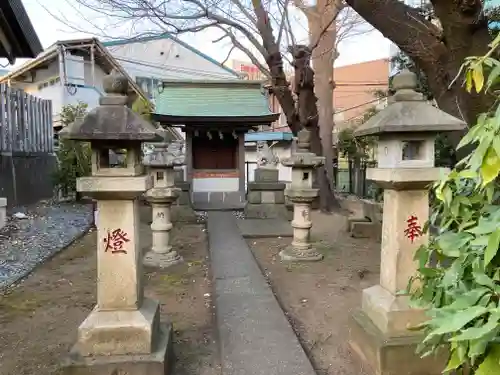 神明神社の末社