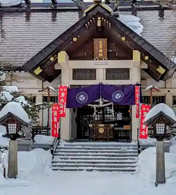 豊平神社の本殿・本堂