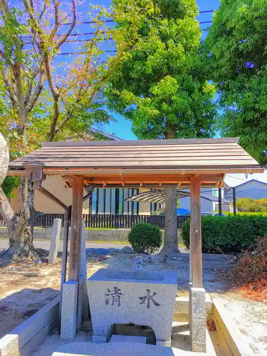 秋葉社(神明津秋葉筋)の手水舎