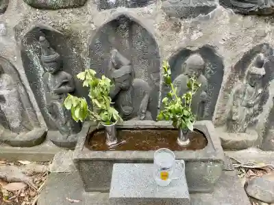 寳蓮寺の{uncategorized: "未分類", other: "その他", undefined: "問題あり", building: "その他建物", grave: "お墓", sacred_gate: "鳥居", guardian: "狛犬", statue: "像", buddha: "仏像", history: "歴史", nature: "自然", garden: "庭園", animal: "動物", pagoda: "塔", temizu: "手水舎", mountain_gate: "山門・神門", sanctuary: "本殿・本堂", subordinate: "末社・摂社", art: "芸術", scenery: "景色", jizo: "地蔵", ema: "絵馬", goshuin: "御朱印", omikuji: "おみくじ", items: "授与品その他", amulet: "お守り", goshuincho: "御朱印帳", eats: "食事", festival: "お祭り", votive_dance: "神楽", shichigosan: "七五三参", wedding: "結婚式", experience: "体験その他", initially: "初詣", around: "周辺", anti_infection: "感染症対策"}